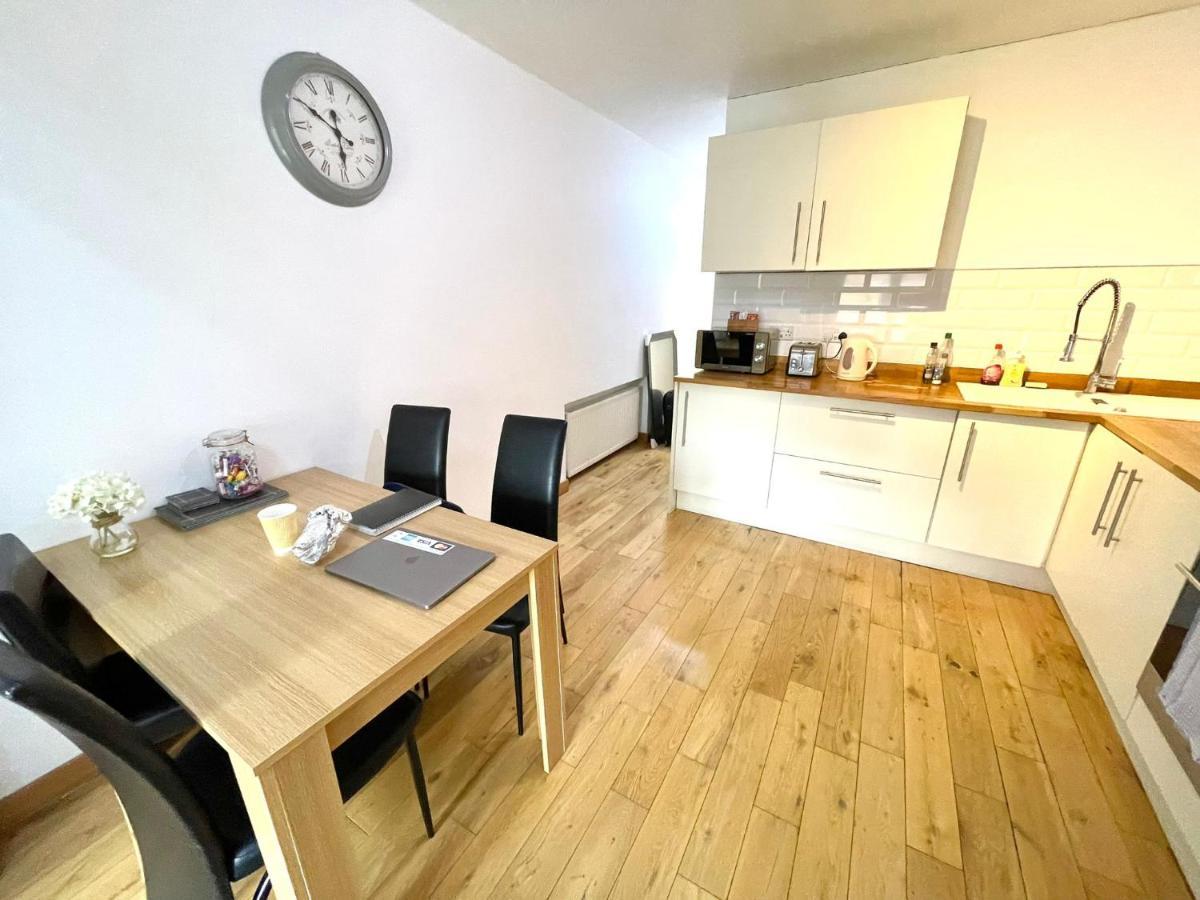 Koala & Tree - Renovated 2 Bed Apartment Ideal Location - Short Lets & Serviced Accommodation Cambridge Екстер'єр фото