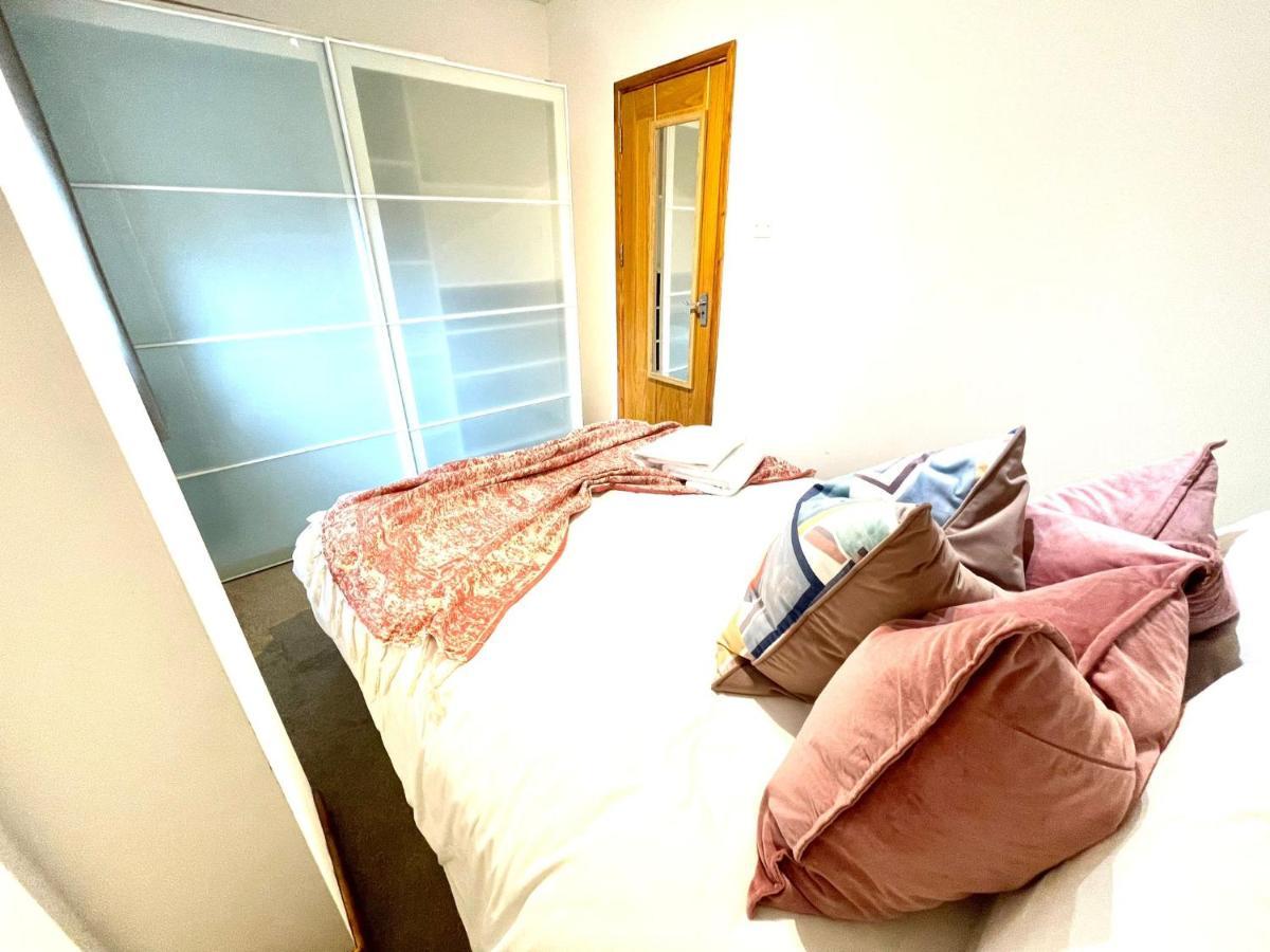 Koala & Tree - Renovated 2 Bed Apartment Ideal Location - Short Lets & Serviced Accommodation Cambridge Екстер'єр фото