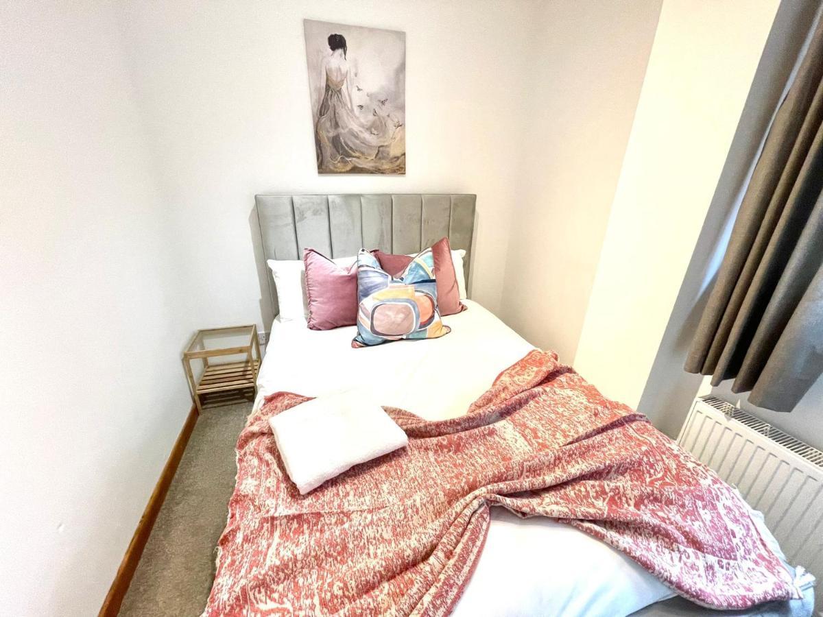 Koala & Tree - Renovated 2 Bed Apartment Ideal Location - Short Lets & Serviced Accommodation Cambridge Екстер'єр фото